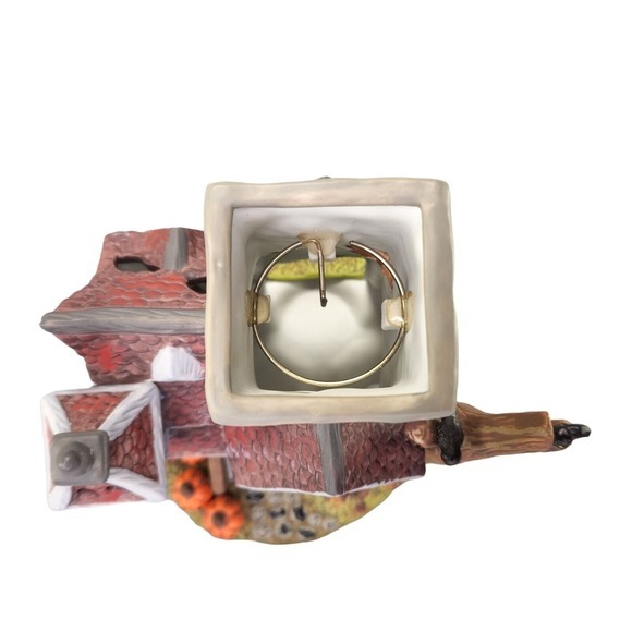 Halloween‎ Haunted House Ghosts Tealight Spooky Ceramic Decor PartyLite READ - Picture 6 of 7